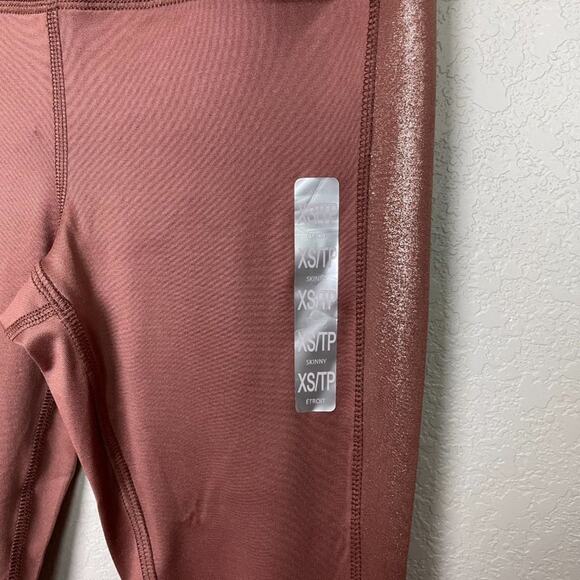 BNWT! Forever 21 Workout Leggings Size XS - Picture 3 of 7